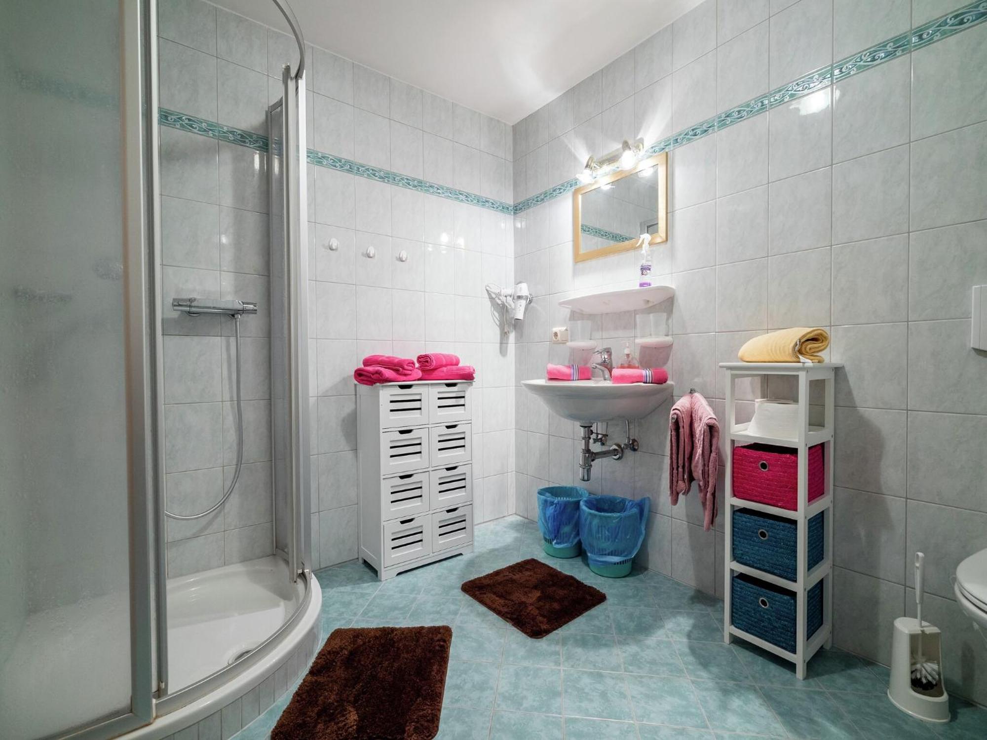 Cozy Feel Good Holiday Apartment In 莱奥冈 外观 照片